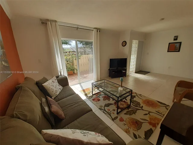 10725 NW 30th Pl # 4, Sunrise FL 33322