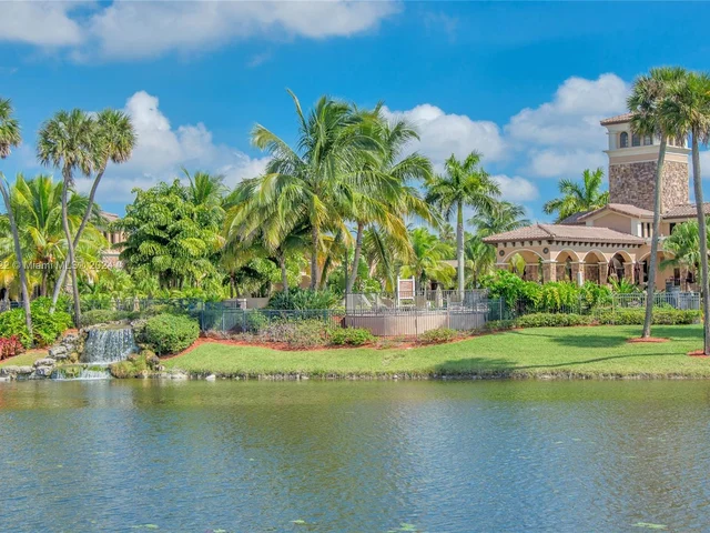 7864 NW 123rd Ave, Parkland FL 33076