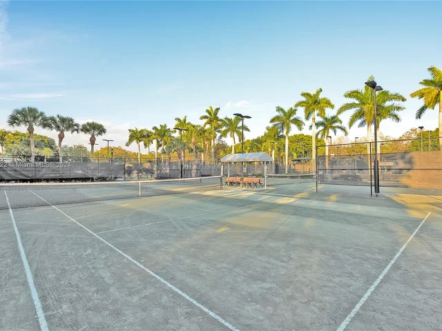 7864 NW 123rd Ave, Parkland FL 33076