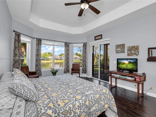 7864 NW 123rd Ave, Parkland FL 33076