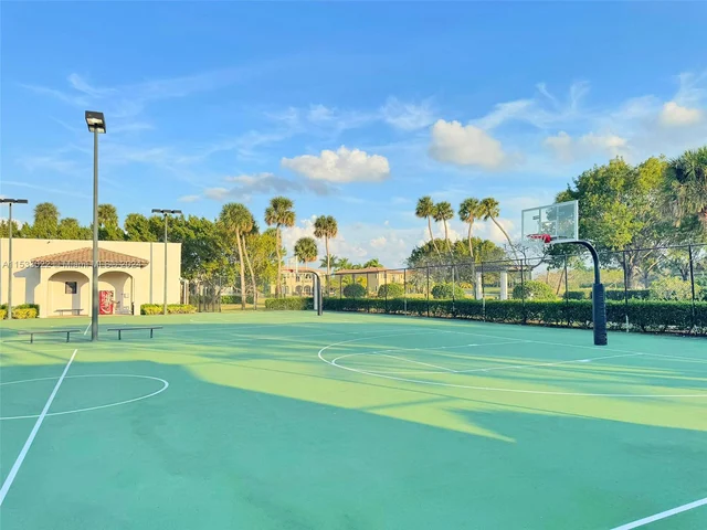 7864 NW 123rd Ave, Parkland FL 33076