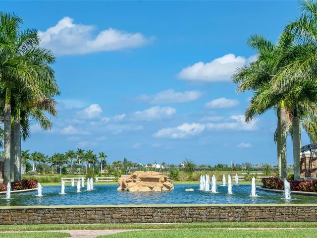 7864 NW 123rd Ave, Parkland FL 33076