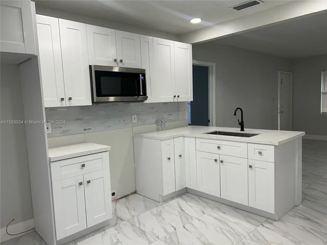 6036 BUCHANAN ST Rear, Hollywood FL 33024