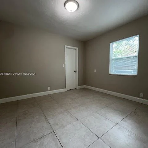 1117 NE 5th Ter, Fort Lauderdale FL 33304