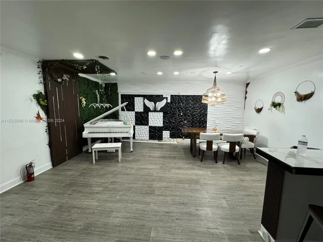 18600 NE 7th Ct # 1, North Miami Beach FL 33179