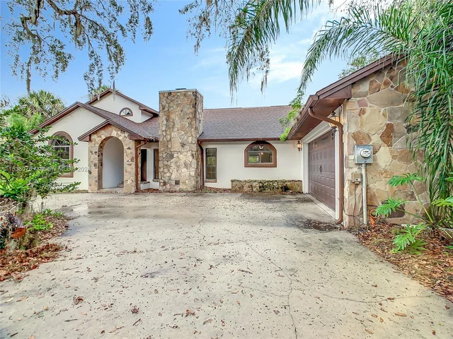 2261 Mariner Cove, Kissimmee FL 34746