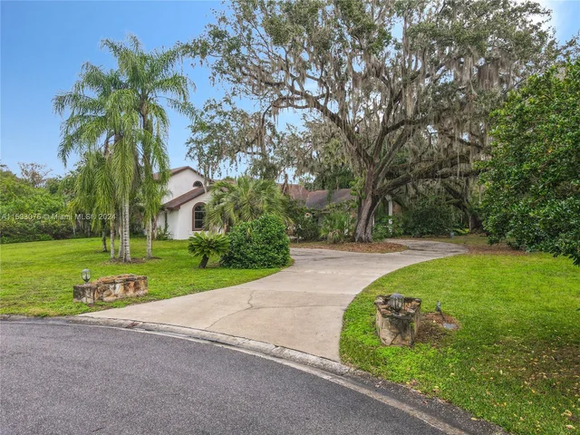 2261 Mariner Cove, Kissimmee FL 34746