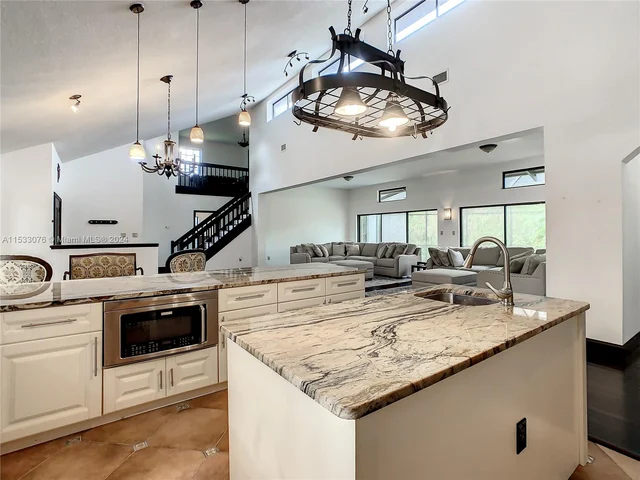 2261 Mariner Cove, Kissimmee FL 34746