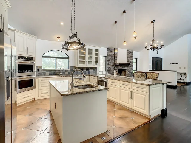 2261 Mariner Cove, Kissimmee FL 34746