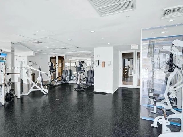 6301 Collins Ave # 2604, Miami Beach FL 33141