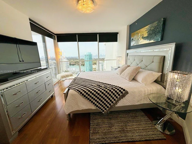 6301 Collins Ave # 2604, Miami Beach FL 33141