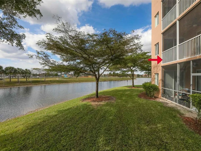 7725 Yardley Dr # 207, Tamarac FL 33321