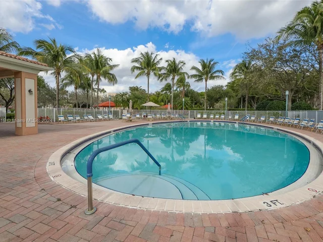 7725 Yardley Dr # 207, Tamarac FL 33321