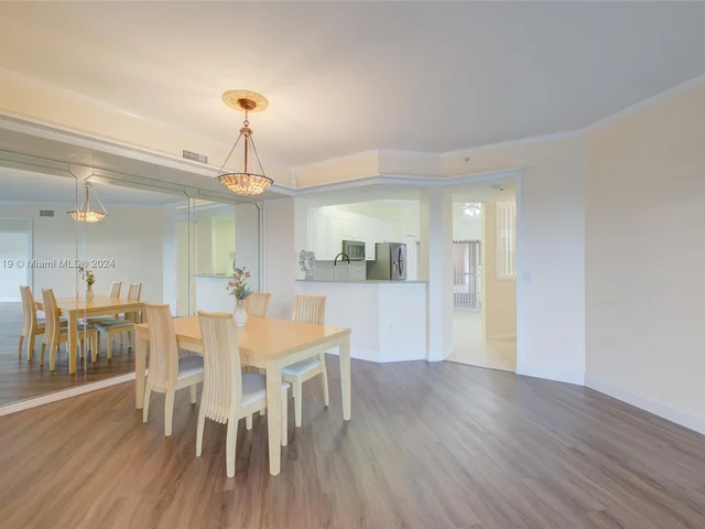 7725 Yardley Dr # 207, Tamarac FL 33321