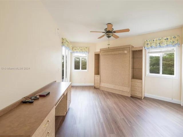 7725 Yardley Dr # 207, Tamarac FL 33321