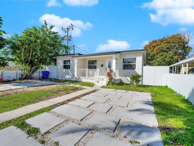 720 SW 60th Ave, Miami FL 33144