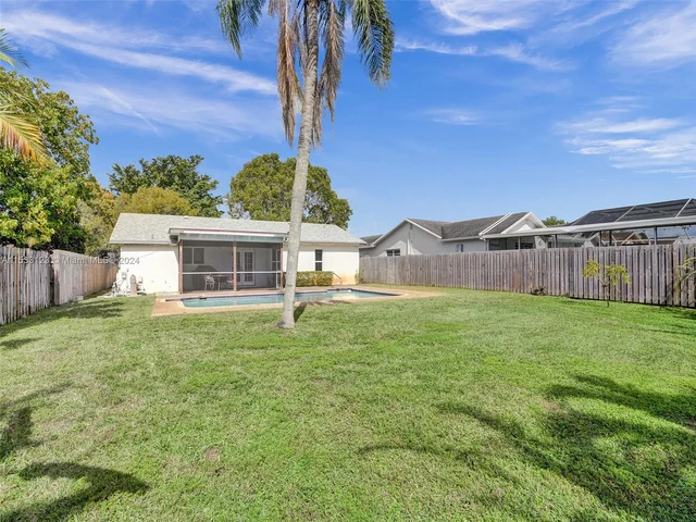 10800 NW 21st St, Sunrise FL 33322