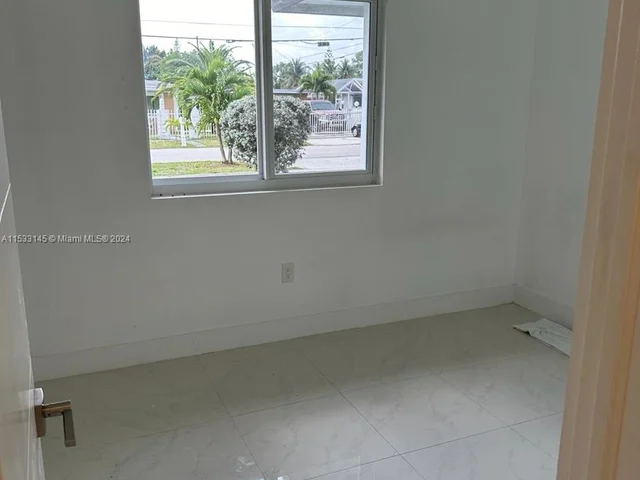 3751 NW 163rd St # 0, Miami Gardens FL 33054