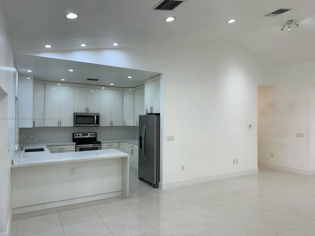 3751 NW 163rd St # 0, Miami Gardens FL 33054