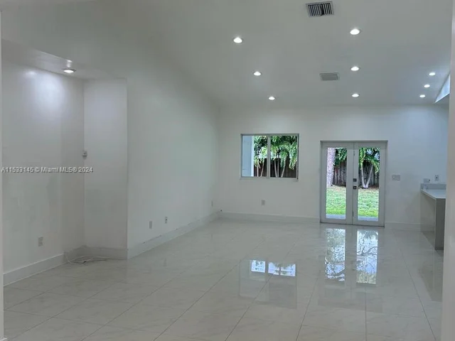 3751 NW 163rd St # 0, Miami Gardens FL 33054