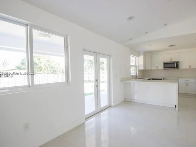 3751 NW 163rd St # 0, Miami Gardens FL 33054