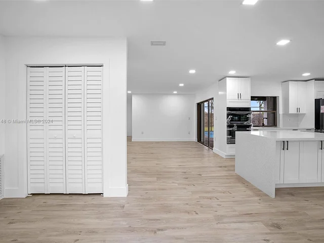 17020 SW 274th St, Homestead FL 33031