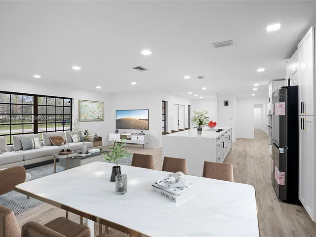 17020 SW 274th St, Homestead FL 33031