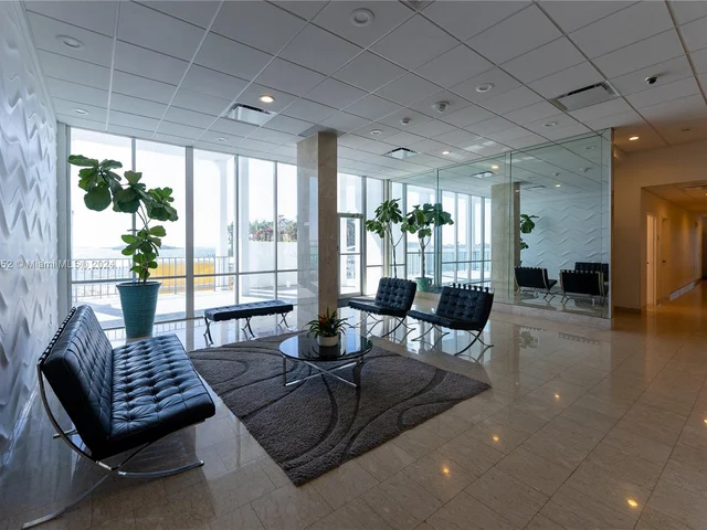 11930 N Bayshore Dr # 302, North Miami FL 33181