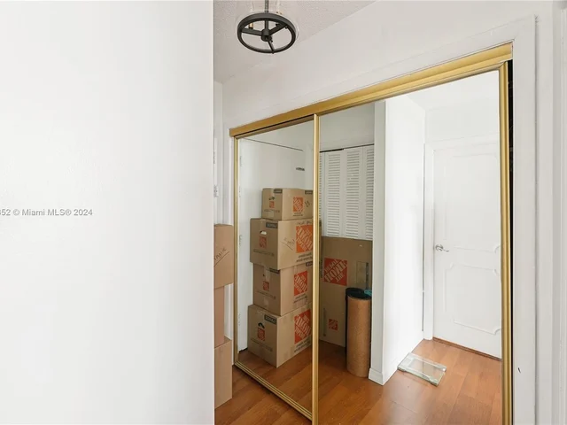 11930 N Bayshore Dr # 302, North Miami FL 33181