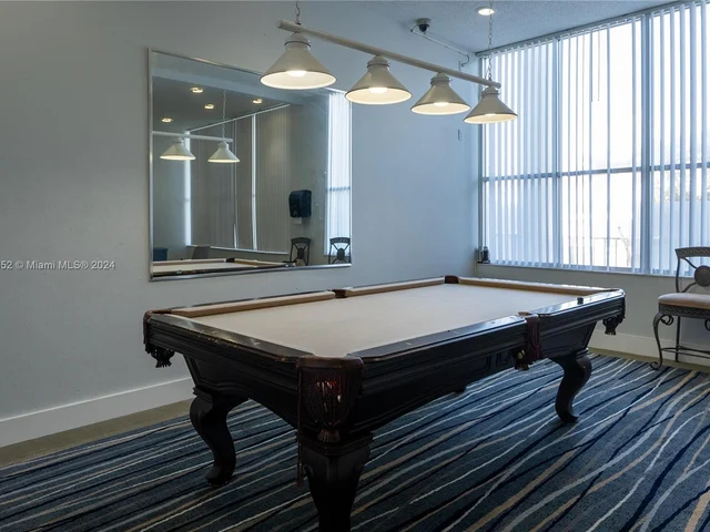 11930 N Bayshore Dr # 302, North Miami FL 33181