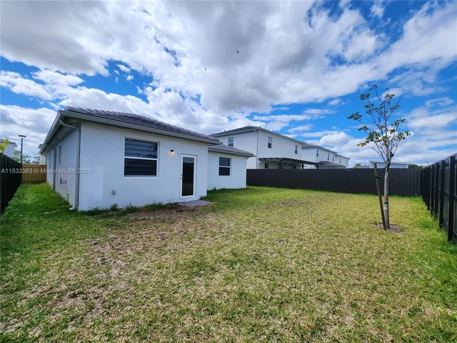 12735 SW 211th St # 12735, Miami FL 33177