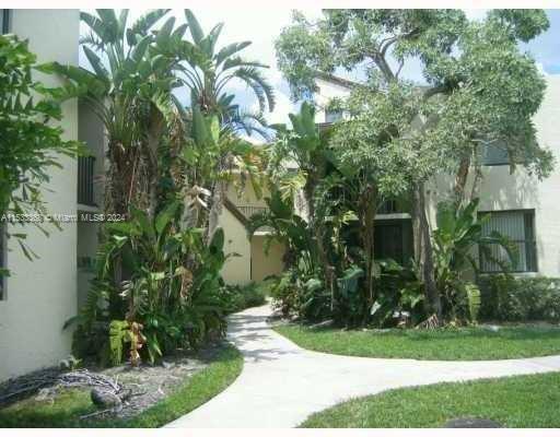 214 Lake Pointe Dr # 114, Oakland Park FL 33309