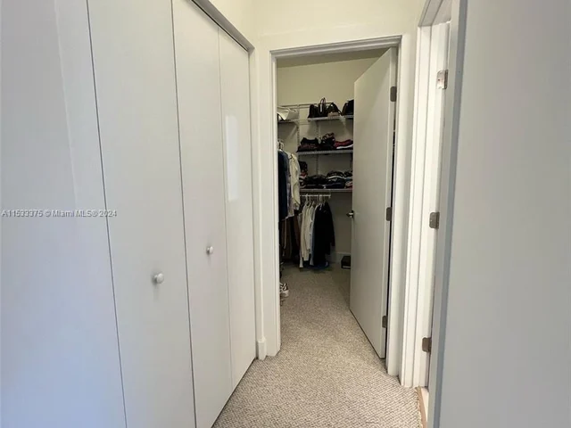 6750 NW 103rd Ave, Doral FL 33178