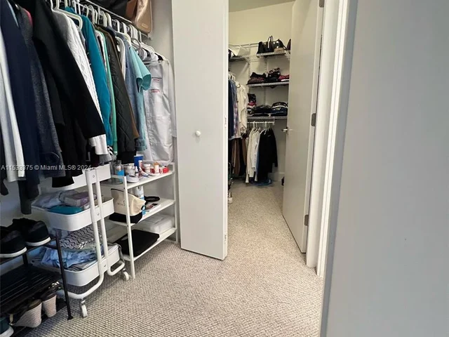 6750 NW 103rd Ave, Doral FL 33178