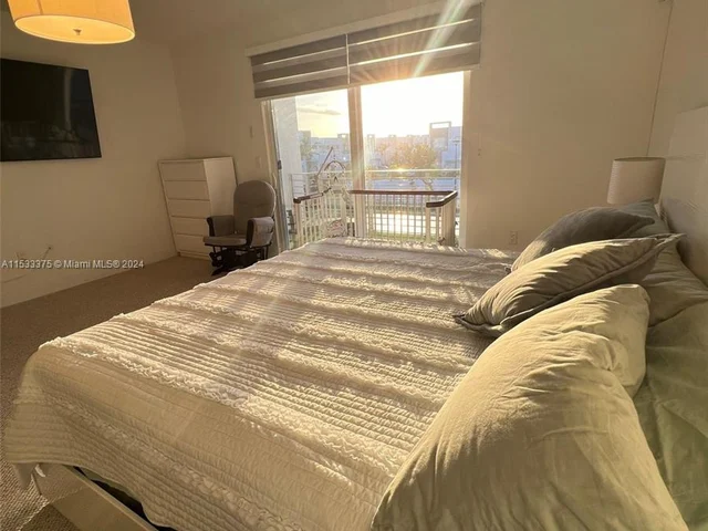 6750 NW 103rd Ave, Doral FL 33178