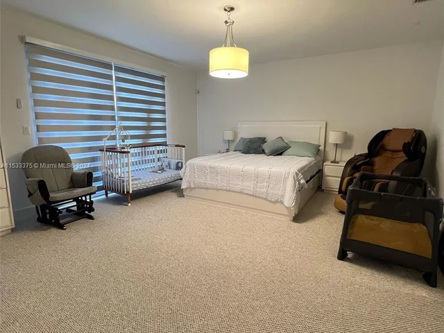 6750 NW 103rd Ave, Doral FL 33178