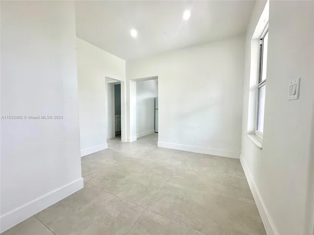 30 NW 32nd Pl # 1, Miami FL 33125