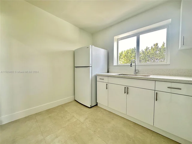 30 NW 32nd Pl # 1, Miami FL 33125