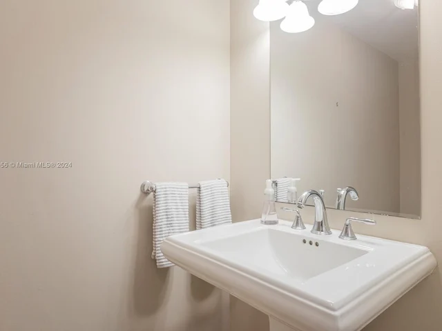 3350 SW 27th Ave # 1903, Miami FL 33133