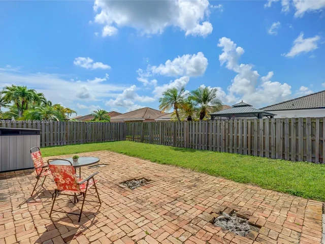 14610 SW 180th St, Miami FL 33177