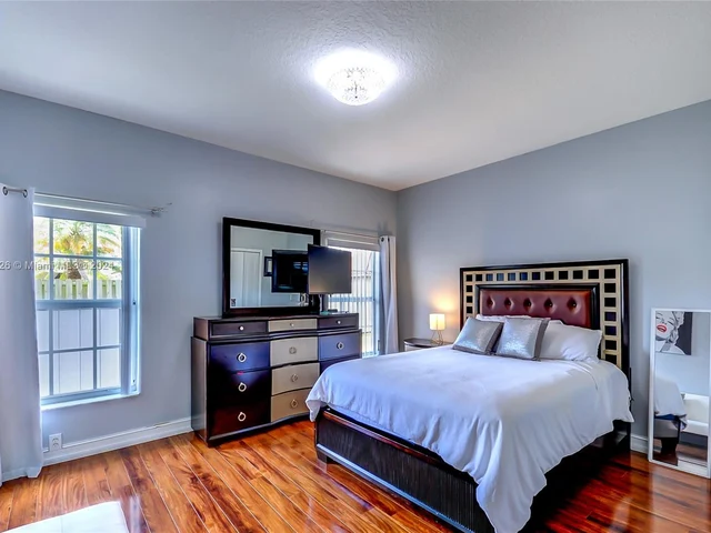 14610 SW 180th St, Miami FL 33177