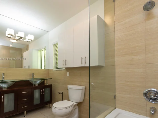 1545 Blue Rd, Coral Gables FL 33146