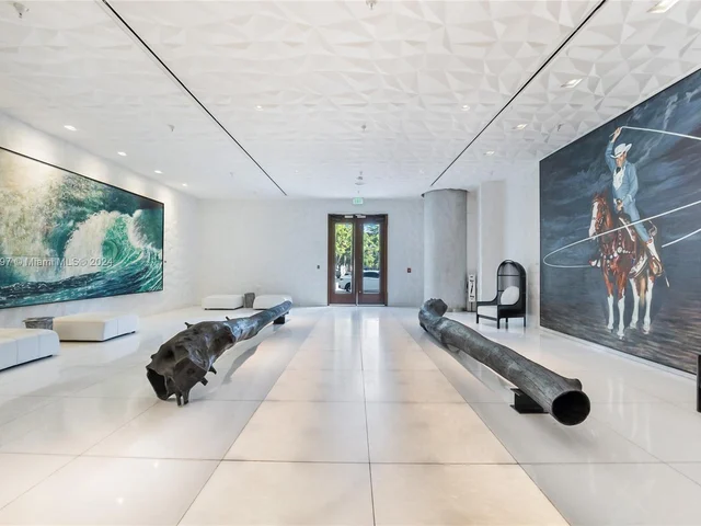 1300 S Miami Ave # 1705, Miami FL 33130