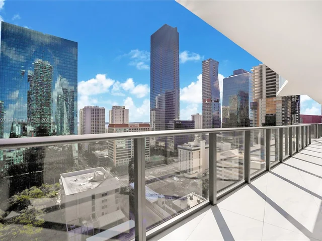 1300 S Miami Ave # 1705, Miami FL 33130