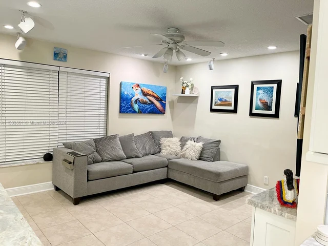 6731 NW 26th Way, Fort Lauderdale FL 33309