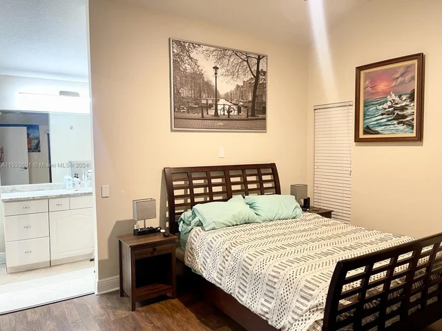 6731 NW 26th Way, Fort Lauderdale FL 33309