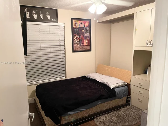 6731 NW 26th Way, Fort Lauderdale FL 33309