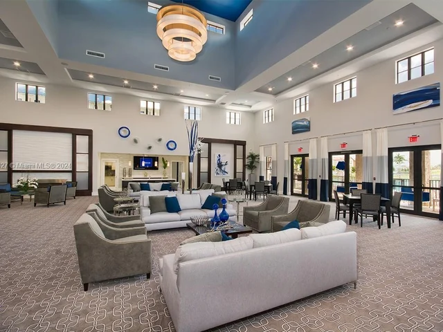 16934 sw SW 92nd St cir, Miami FL 33196