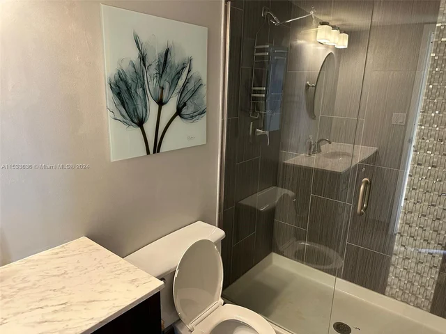 1000 Parkview Dr # 531, Hallandale Beach FL 33009