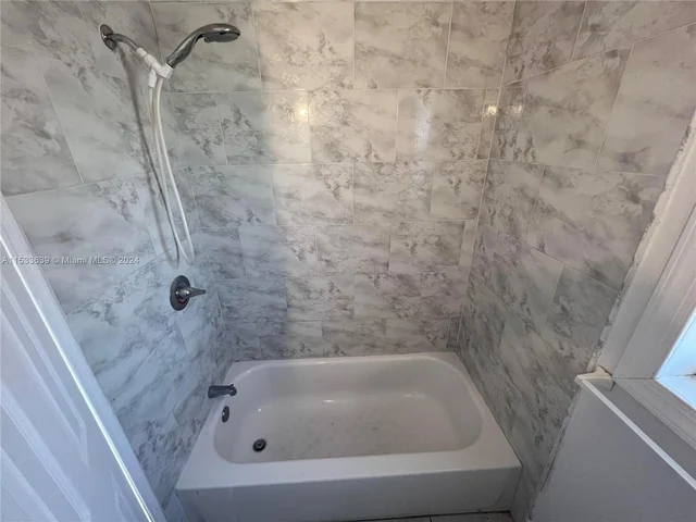 1935 SW 2nd St # 2, Miami FL 33135